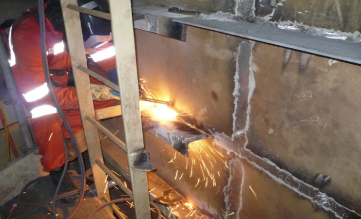 Seadrill welding.jpg