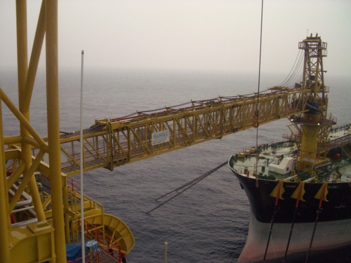 Angso FPSO to South Angso A dynamic bridge.jpg